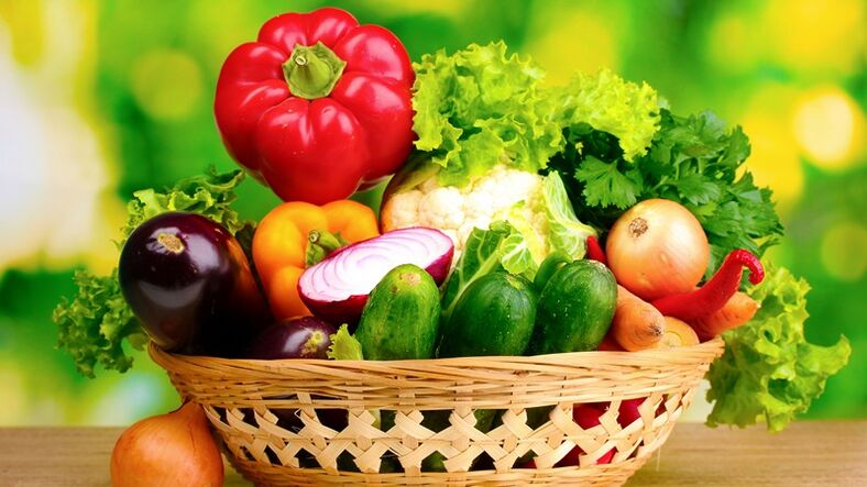 Un jour du régime 6 pétales, vous pouvez manger jusqu'à 1, 5 kg de légumes